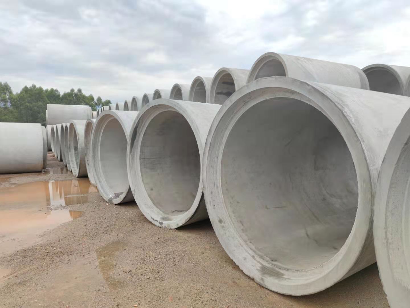 混凝土預(yù)制件、水泥制品如何防范和減少氣泡的產(chǎn)生？