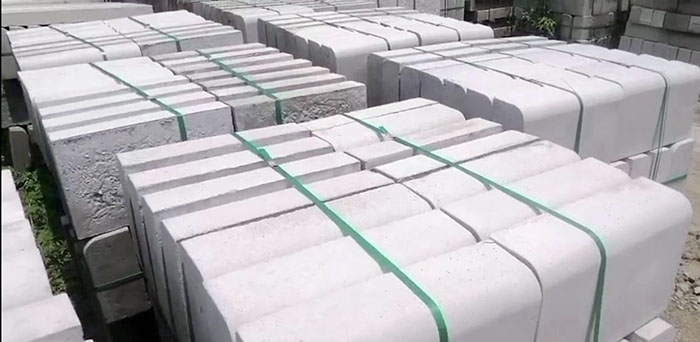 廣東預(yù)制水泥塊 路牙石 側(cè)石 道路立道牙的工藝和使用介紹